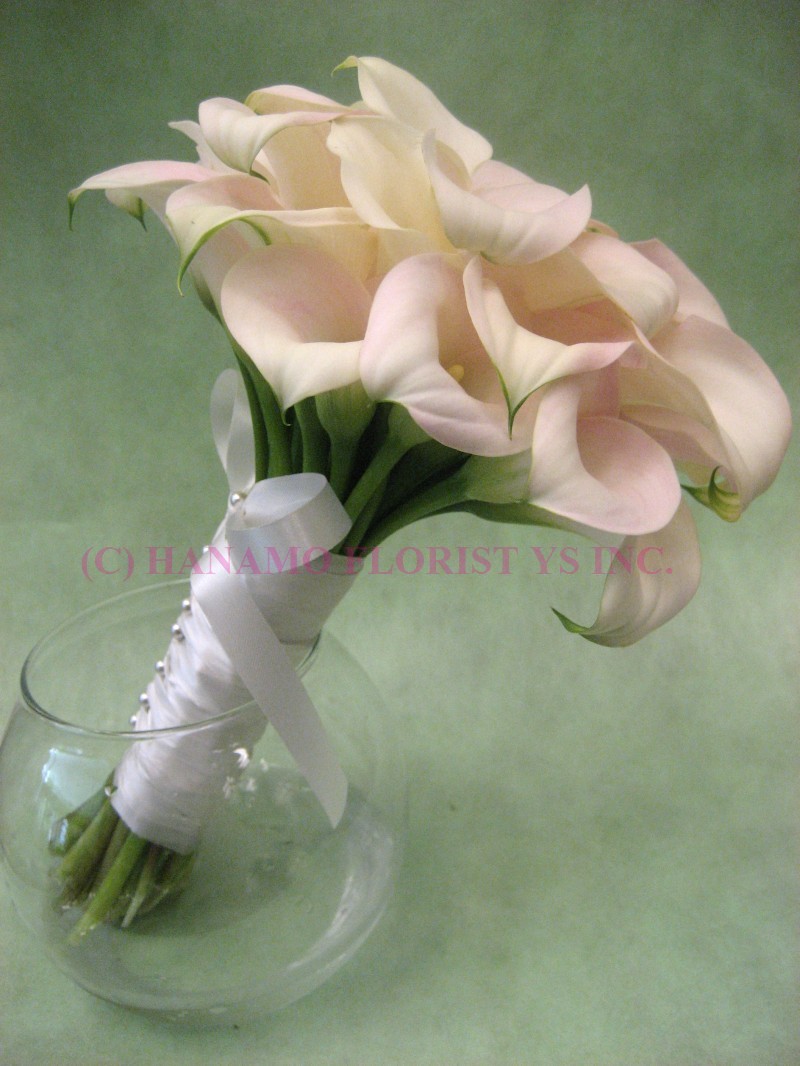 WEDB065 Mini White Calla Wedding Bouquet